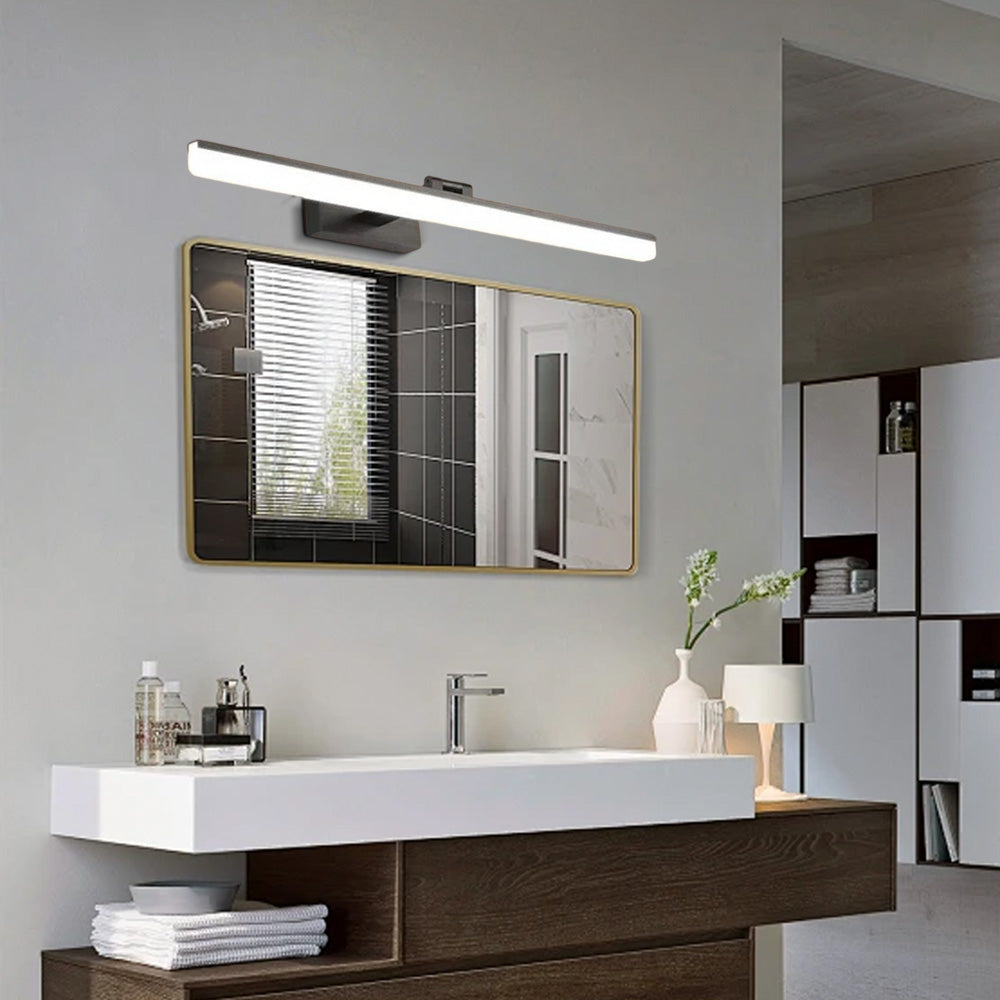 Modern White Wall Lamp Metal Linear Bathroom