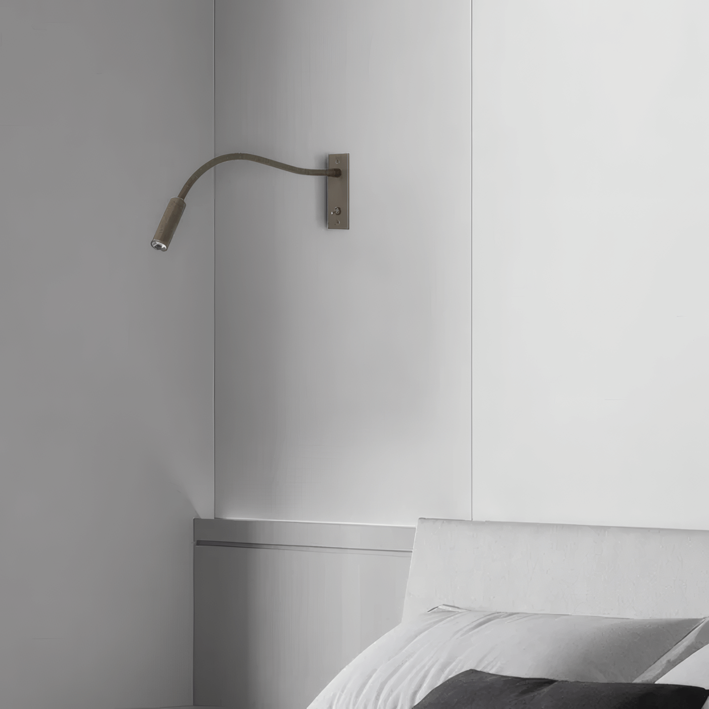 Minimalist Bronze/Chrome/Nickel Wall Light Metal Linear Bedroom