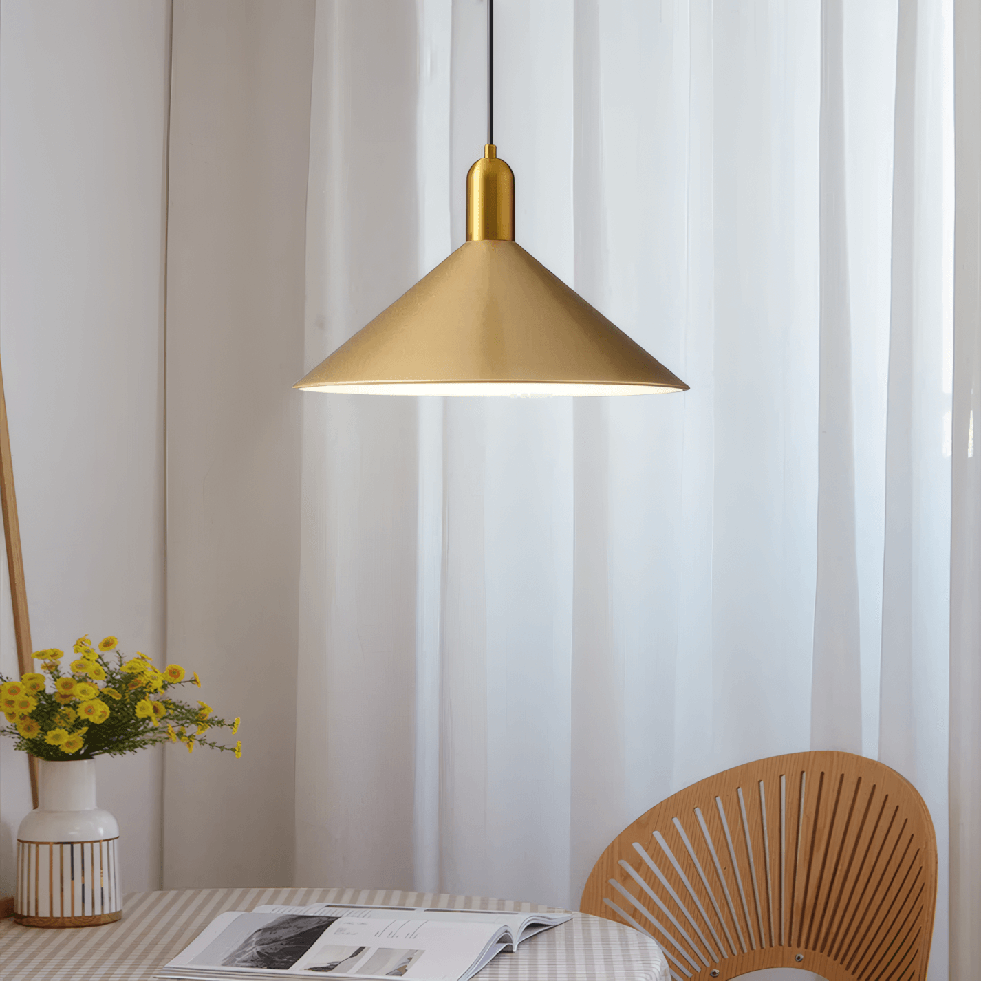 Modern White/Black/Gold Pendant Light Metal Acrylic Bedroom