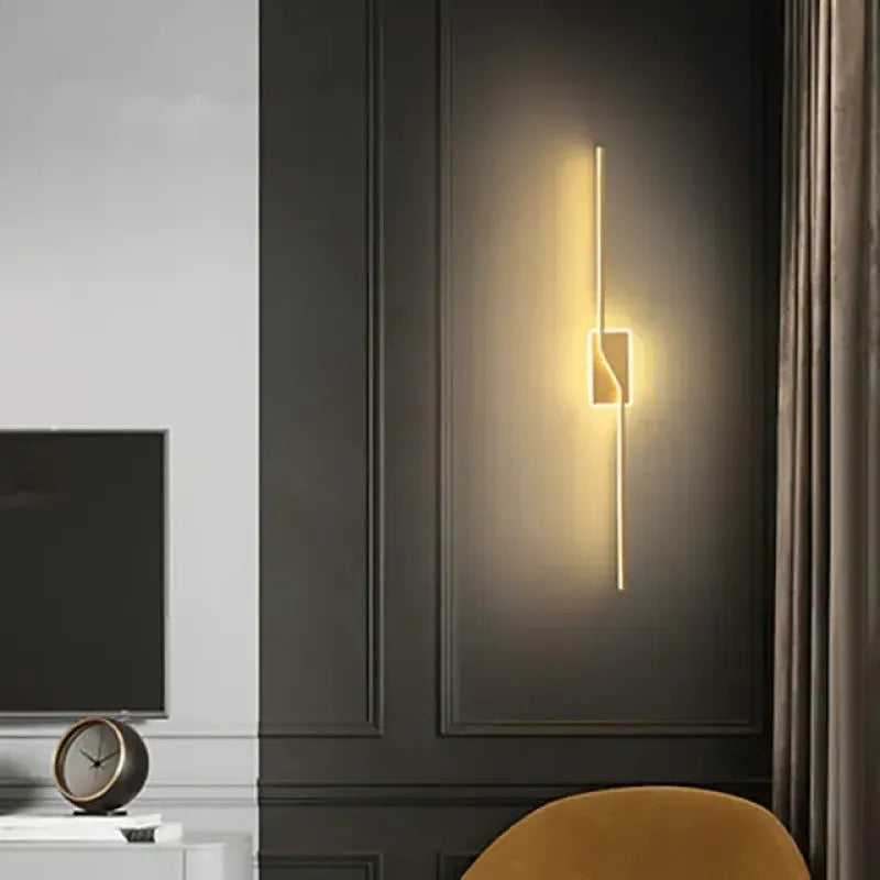 Nordic Black/Gold Wall Lamp Metal Linear Living Room